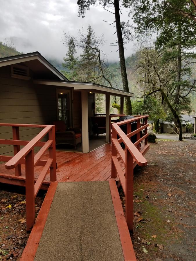 China Creek Cottages Willow Creek Exterior foto